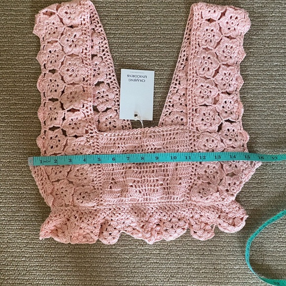 SOLD ✨⚡️BNWT Accidentally In Love Hand Crochet Top M 🪷 - Picture 10 of 11